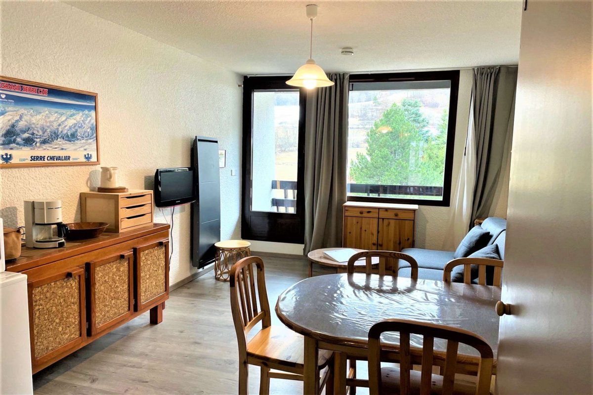 Studio coin montagne 4 couchages LA SALLE LES ALPES - Aigle noir