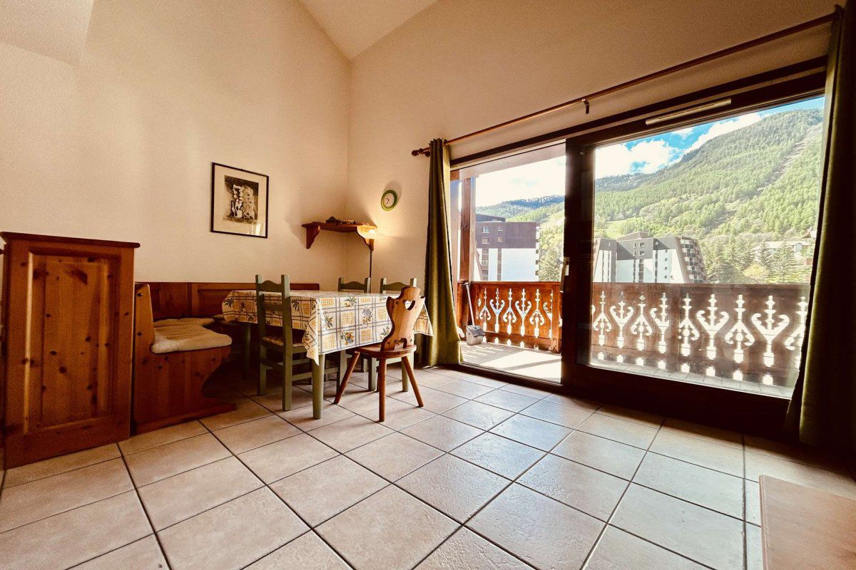 Appartement 3 pièces en duplex 7 couchages LA SALLE LES ALPES - Hameau du bez ete