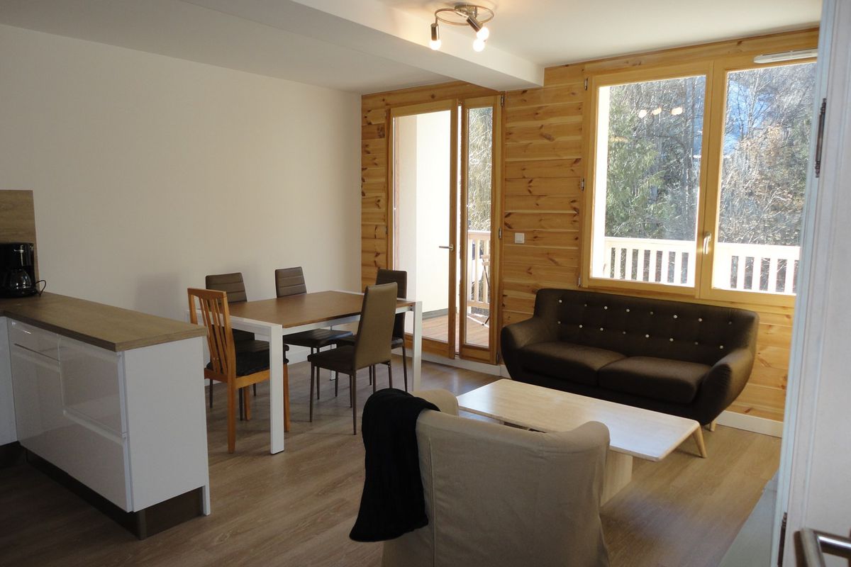 Appartement 3 pièces coin montagne 6 couchages LA SALLE LES ALPES - Telemark