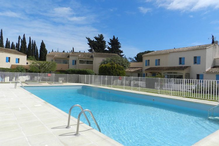 Appartement 2 pièces 4 couchages à LA LONDE LES MAURES - Village de la  mer