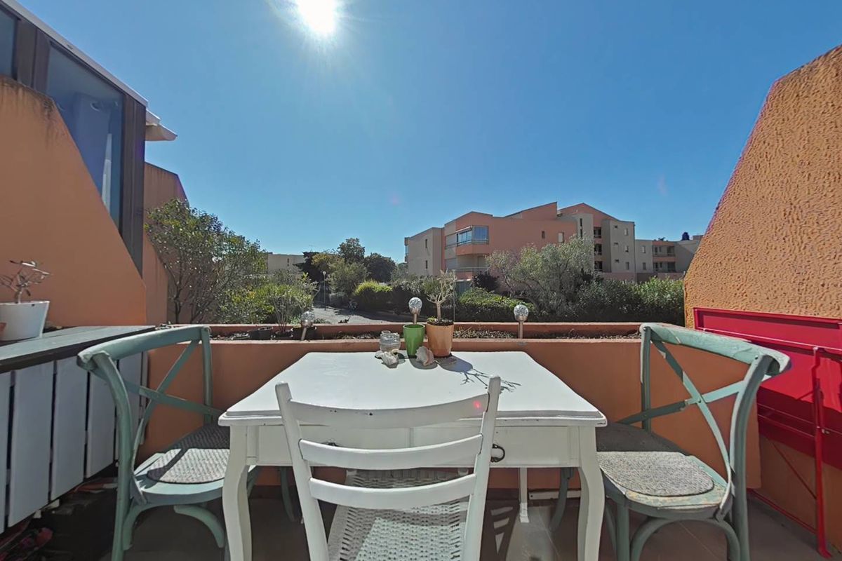 Appartement STUDIO MEZZANINE 4 couchages LA LONDE LES MAURES - Athena oreade 