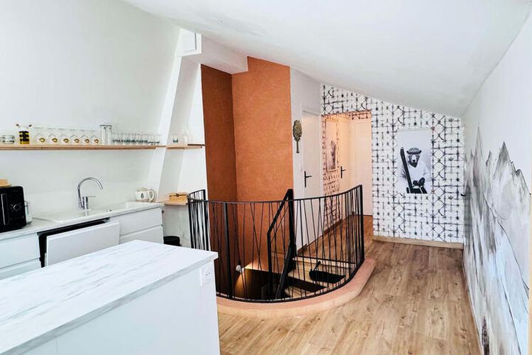 3 Pièces 6 Personnes