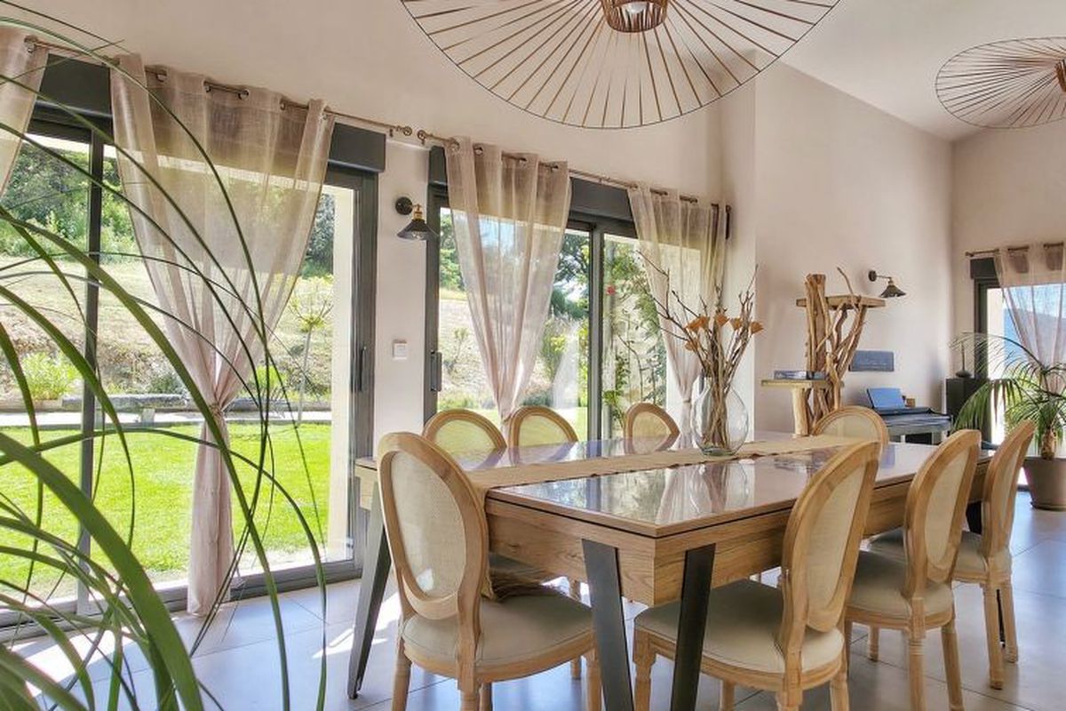 Maison Bauernhaus aus Stein mit schöner Aussicht 