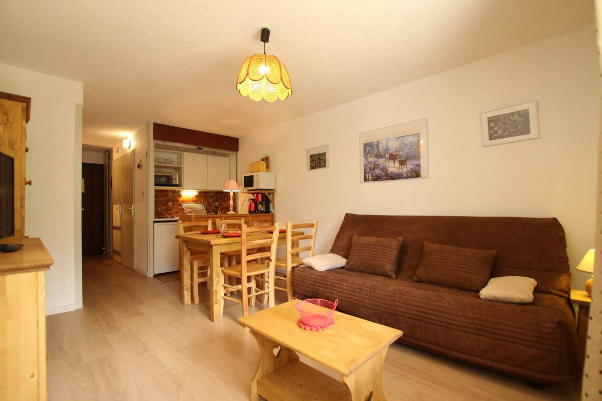 Studio coin montagne 4 personnes. CHANTEMERLE - SERRE-CHEVALIER - Bois des coqs