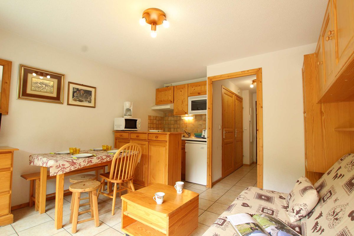 Studio coin montagne 4 personnes. CHANTEMERLE - SERRE-CHEVALIER - Clos   