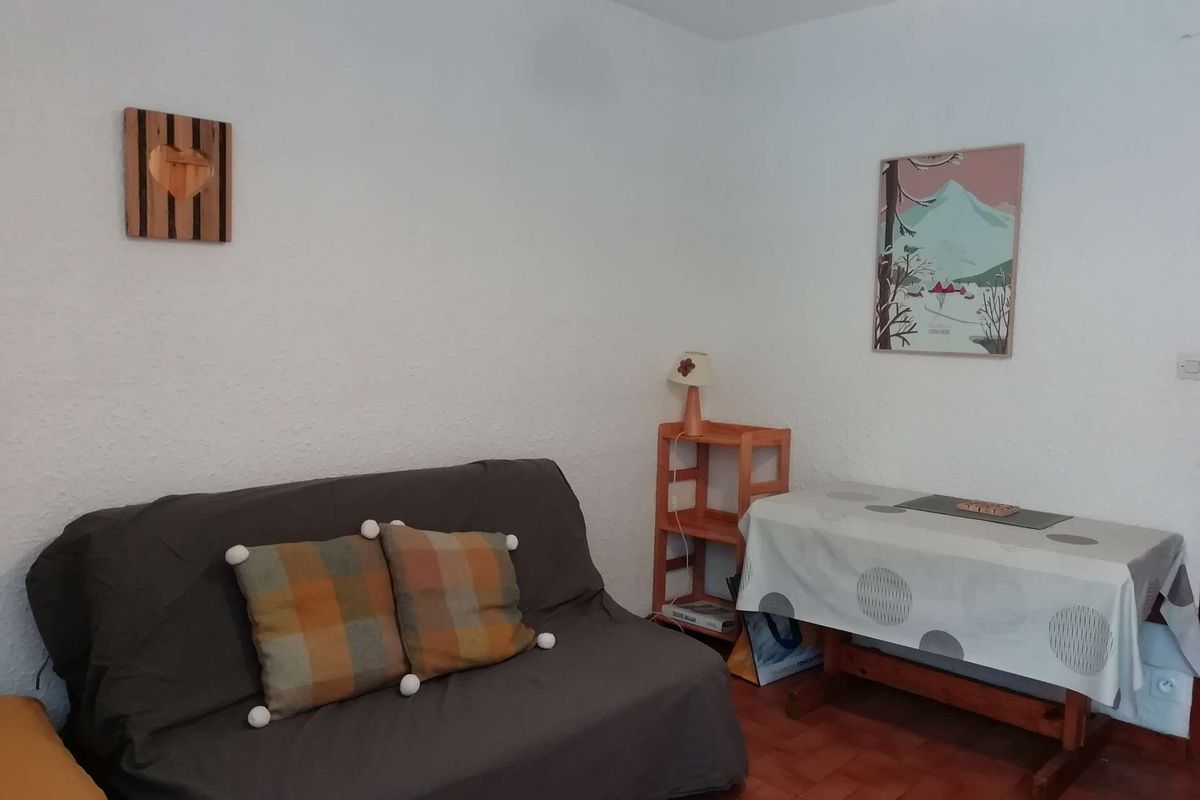 Studio 2 personnes. CHANTEMERLE - SERRE-CHEVALIER - Eterlous