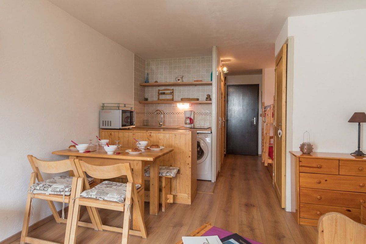 Studio coin montagne 4 personnes. CHANTEMERLE - SERRE-CHEVALIER - Bois des coqs