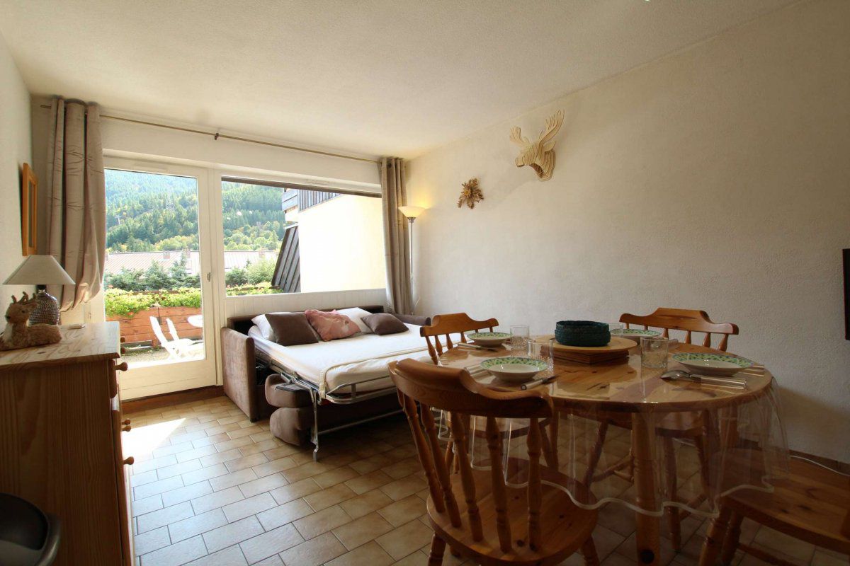 studio coin montagne 4 personnes. CHANTEMERLE - SERRE CHEVALIER - Clos des cavales 2