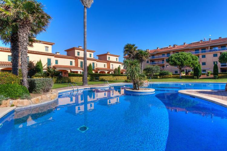 Appartement Port Pals with garden terrace