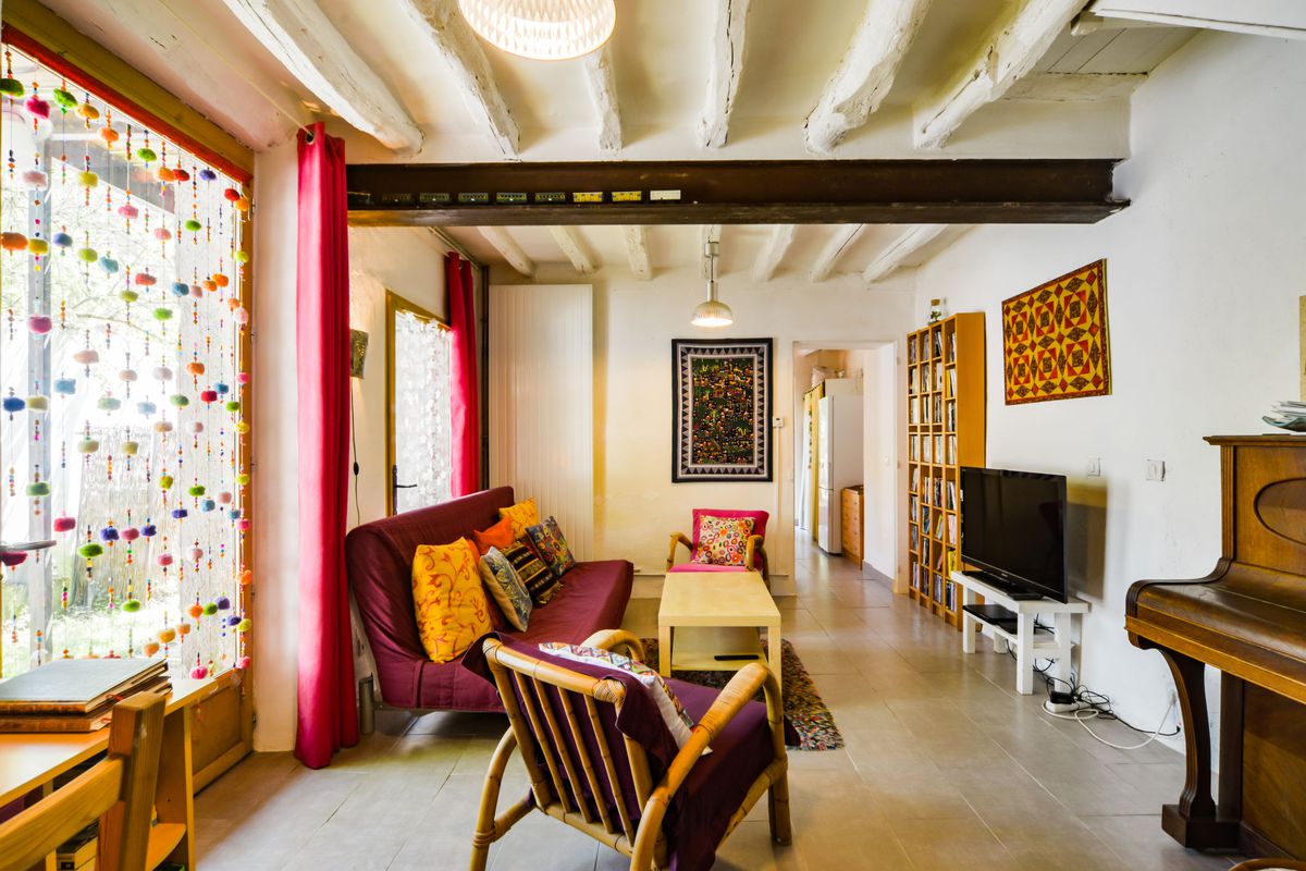 Maison Au Soleil Joyeux