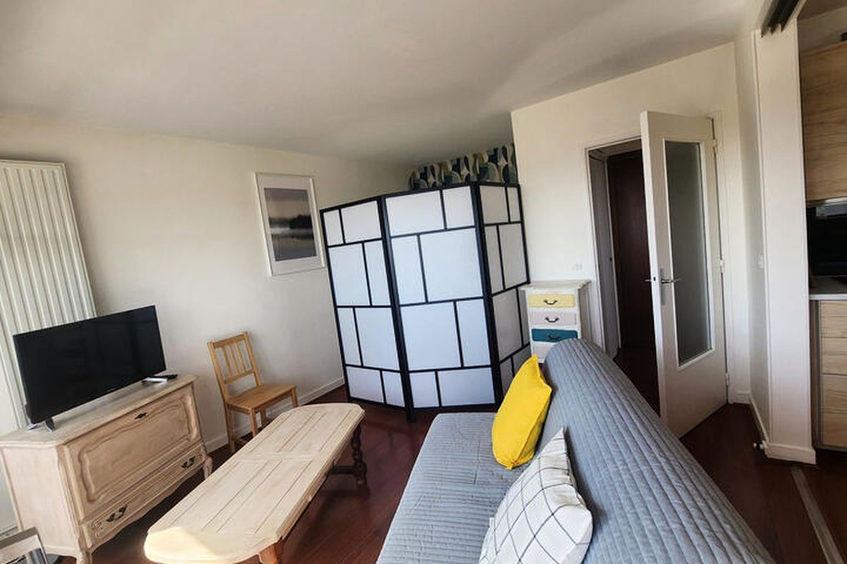 1 Pièce 4 Personnes