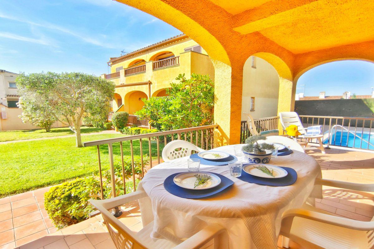 Appartement Urlaubswohnung Ibiza an der Costa Brava