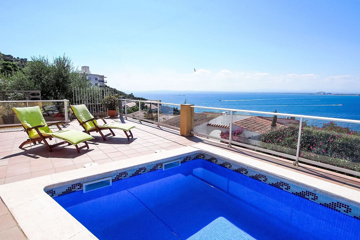 Maison Mila i Fontanals