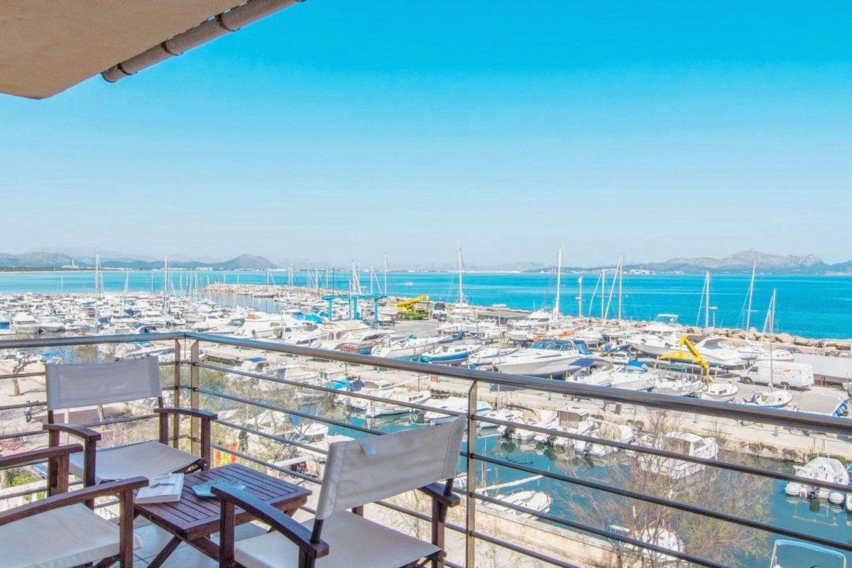 Appartement Moderne Wohnung mit Meerblick - Klimaanlage und WIFI