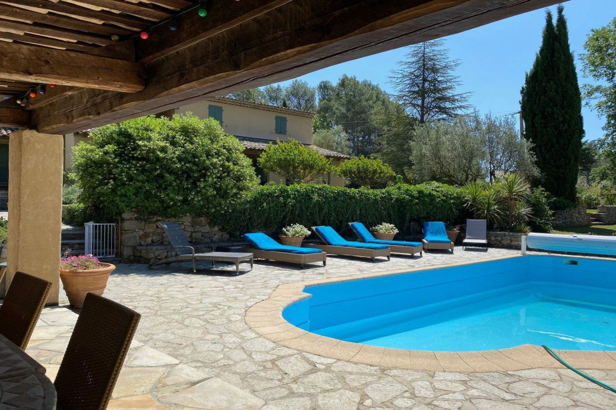 Maison Klimatisiertes Mas Les Heures Bleues mit Pool