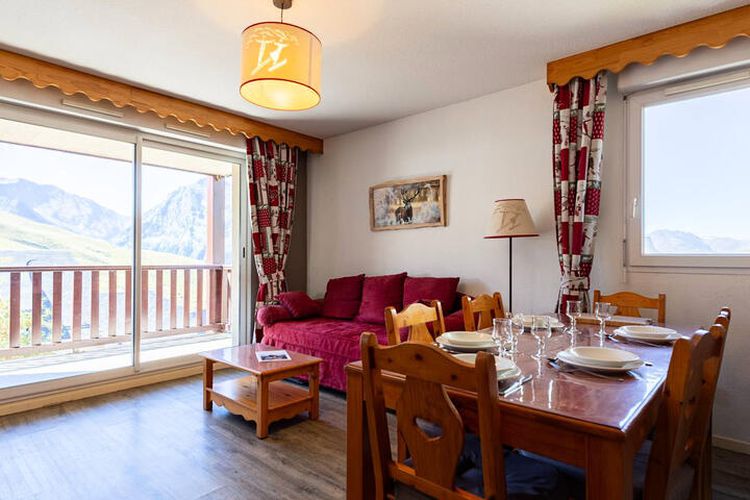 3 Pièces 8 Personnes