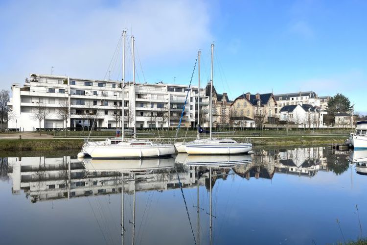 Appartement T2 avec balcon,calme et près du port