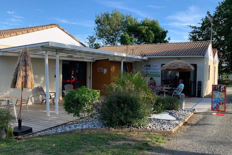 Camping Village Vacances Gîtes Les Rivières