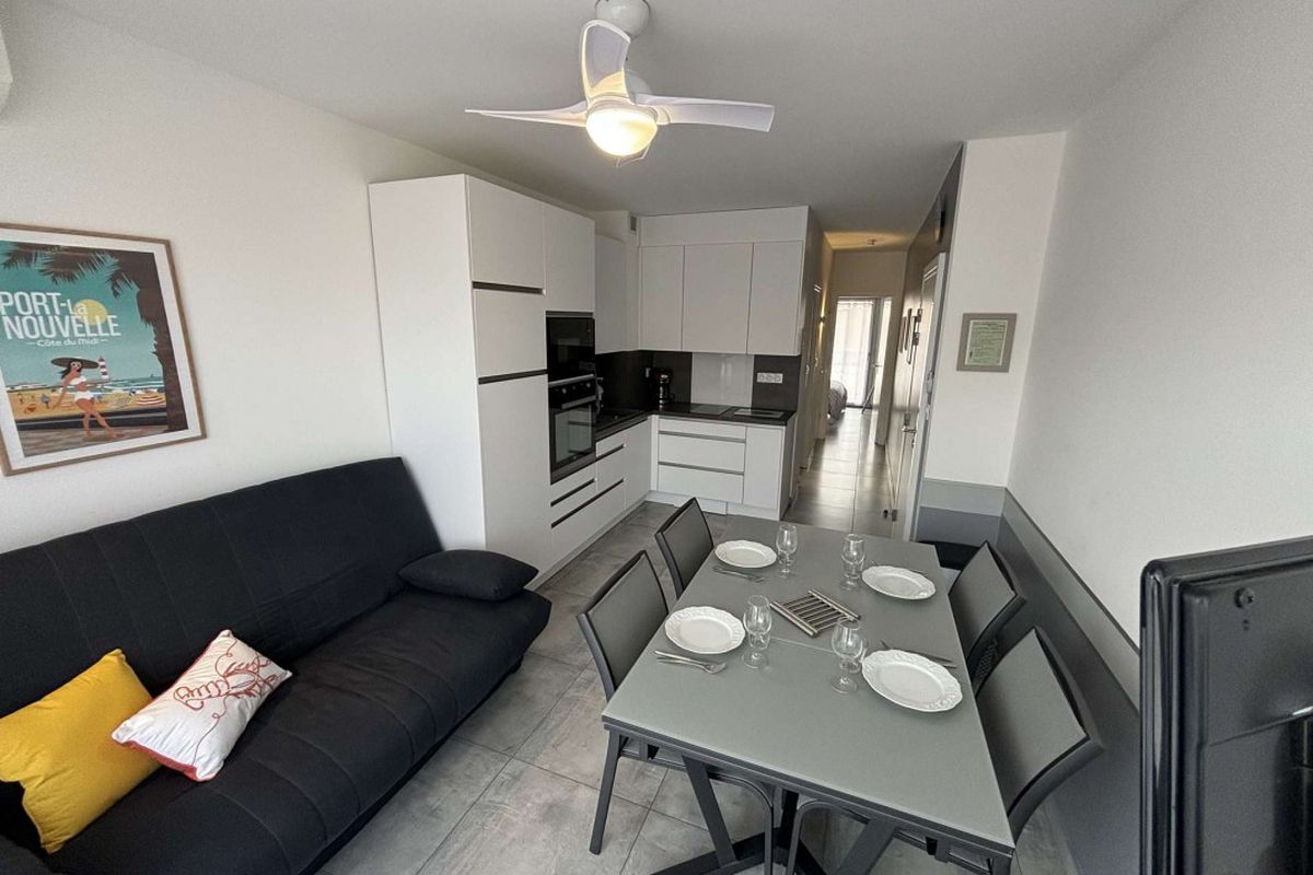 APPARTEMENT 2 PIECES : 4 COUCHAGES -PORT LA NOUVELLE - Le floreal