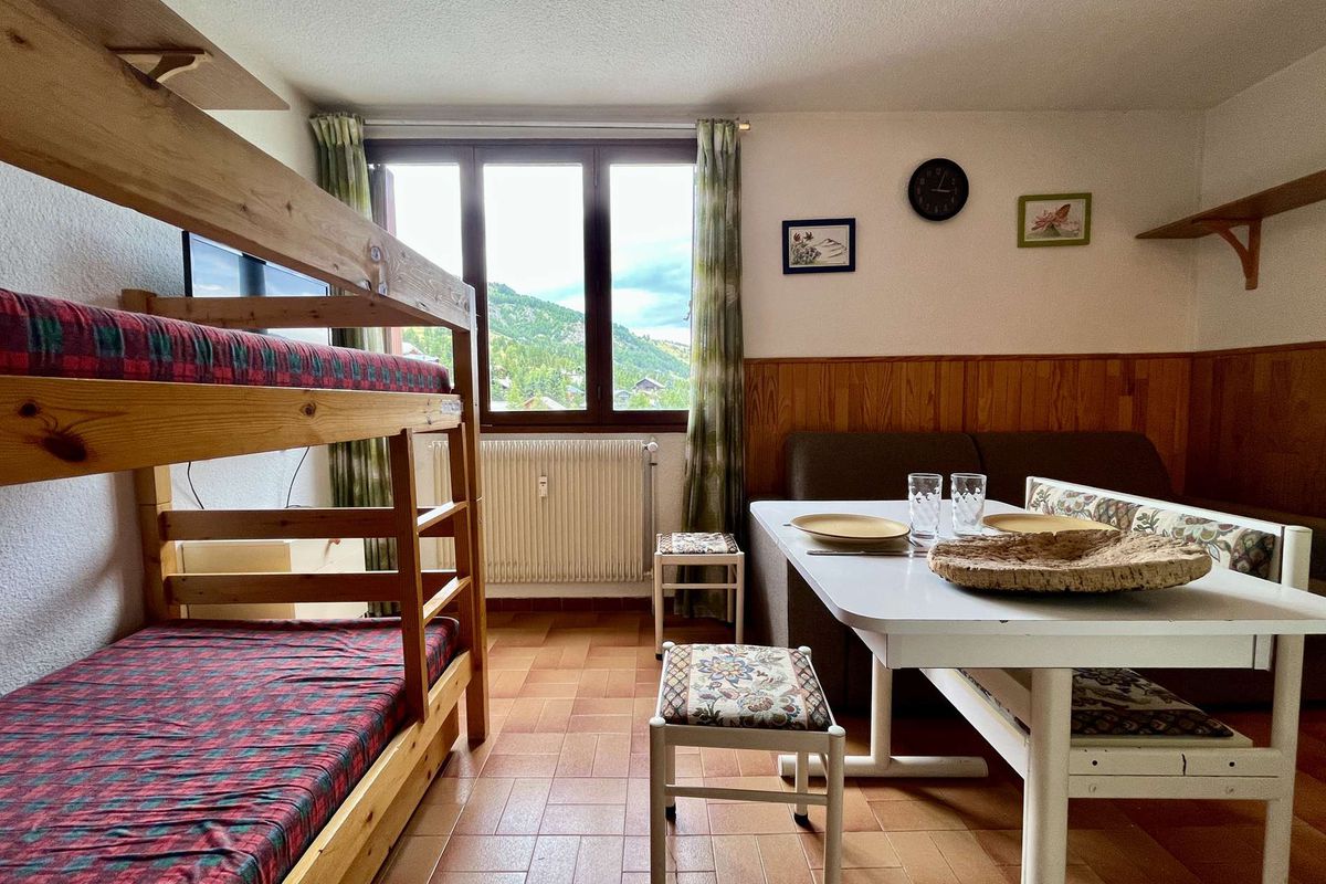 Appartement studio 18m² 2 couchages VARS LES CLAUX - Centre vars