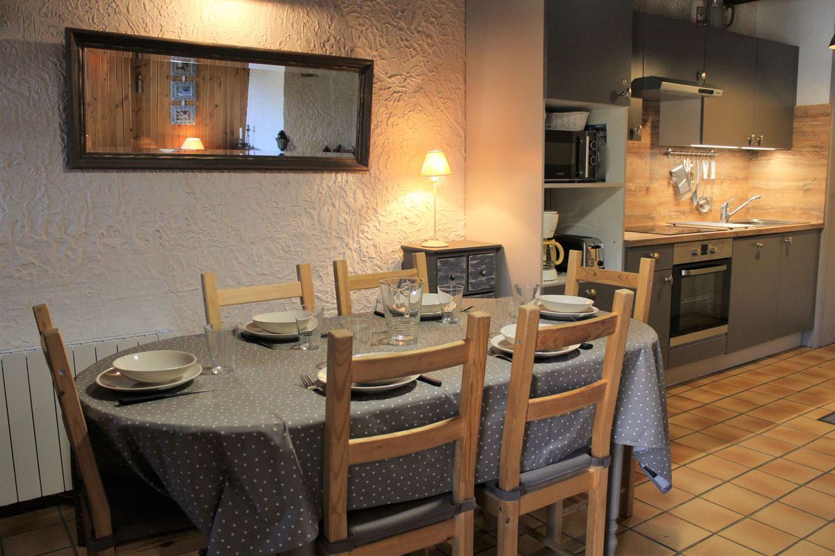 Appartement 2 pièces cabine/coin nuit 6 couchages VARS LES CLAUX - Sandrina