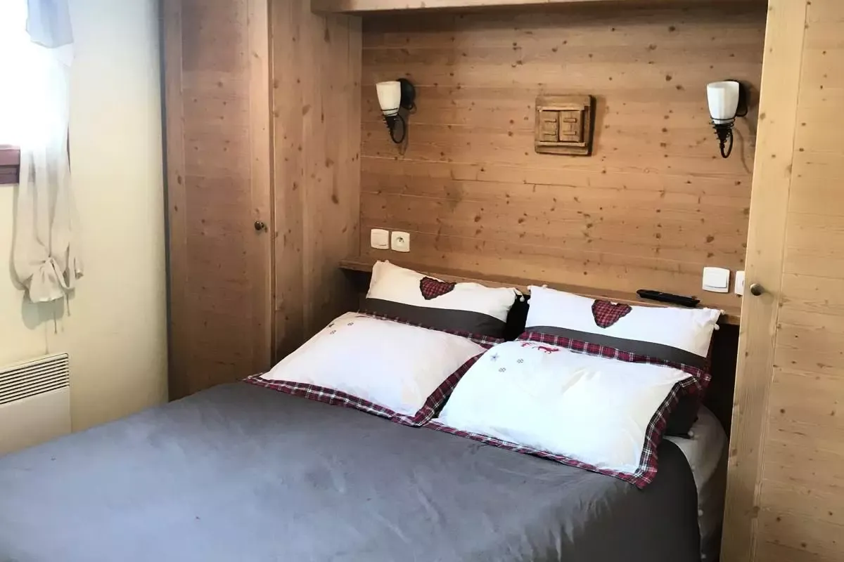 Appart tout confort plein sud dans résidence de standing & garage au pied des pistes