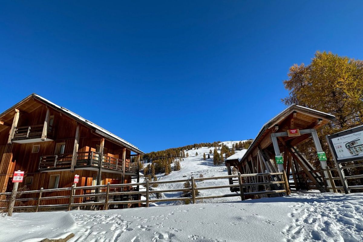 PIED DES PISTES ! ACCES PISCINE !  - Le hameau des rennes