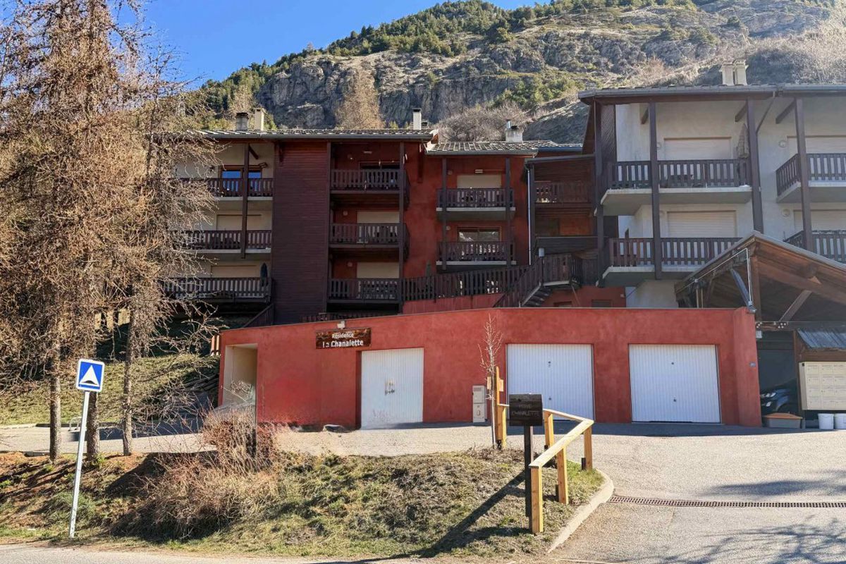 SUPER DUPLEX SUR VARS SAINT MARCELLIN - La chanalette