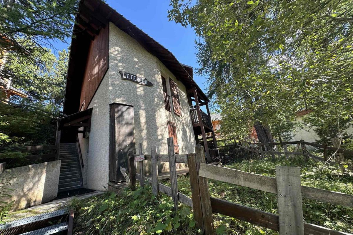 IDEALEMENT SITUE A DEUX PAS DES PISTES DE SKI - L'eterlou