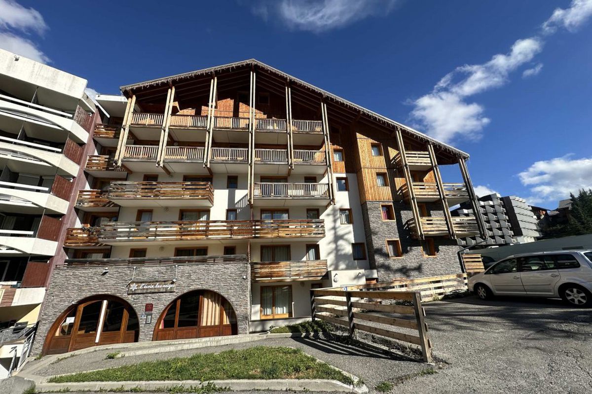 T3 A COTE DES PISTES ET DES ECOLES DE SKI - Residence ecrins des neiges
