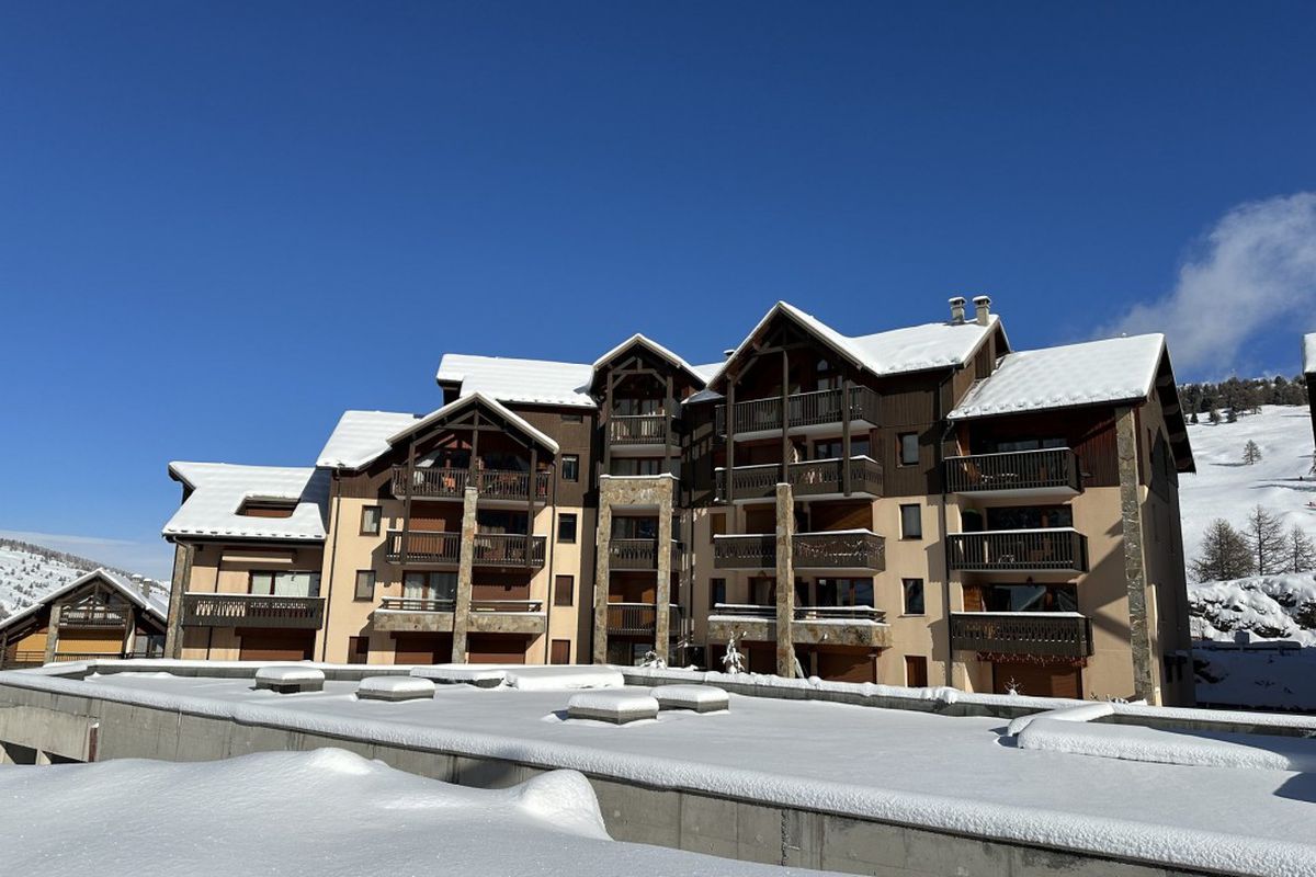 APPARTEMENT A 200M DES PISTES DE SKI, VARS - L'ourson