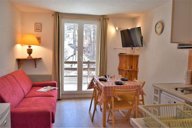 Appartement Studio coin montagne 4 couchages RISOUL 1850 - Cretes