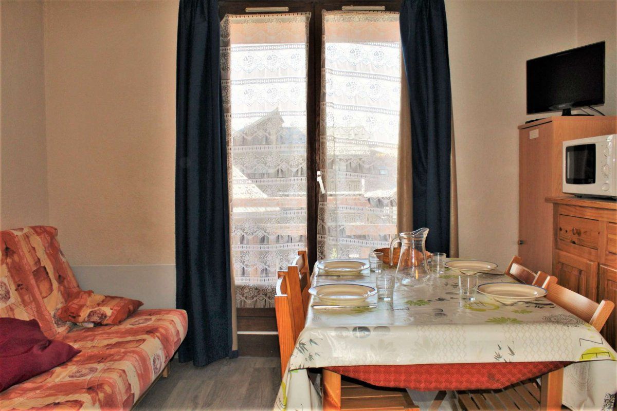 Appartement Studio coin montagne 2 couchages RISOUL 1850 - Soldanelles