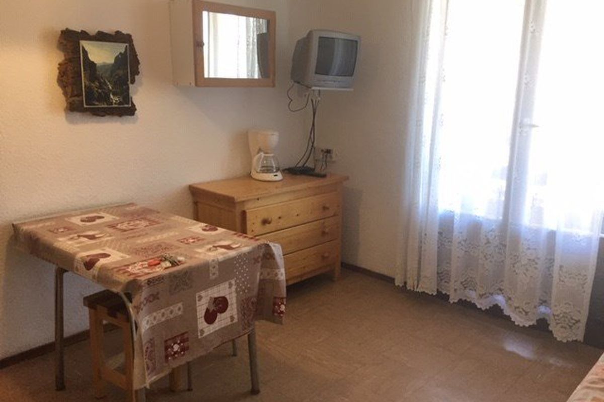 Appartement Studio Cabine 4 couchages RISOUL 1850 - Edelweiss a