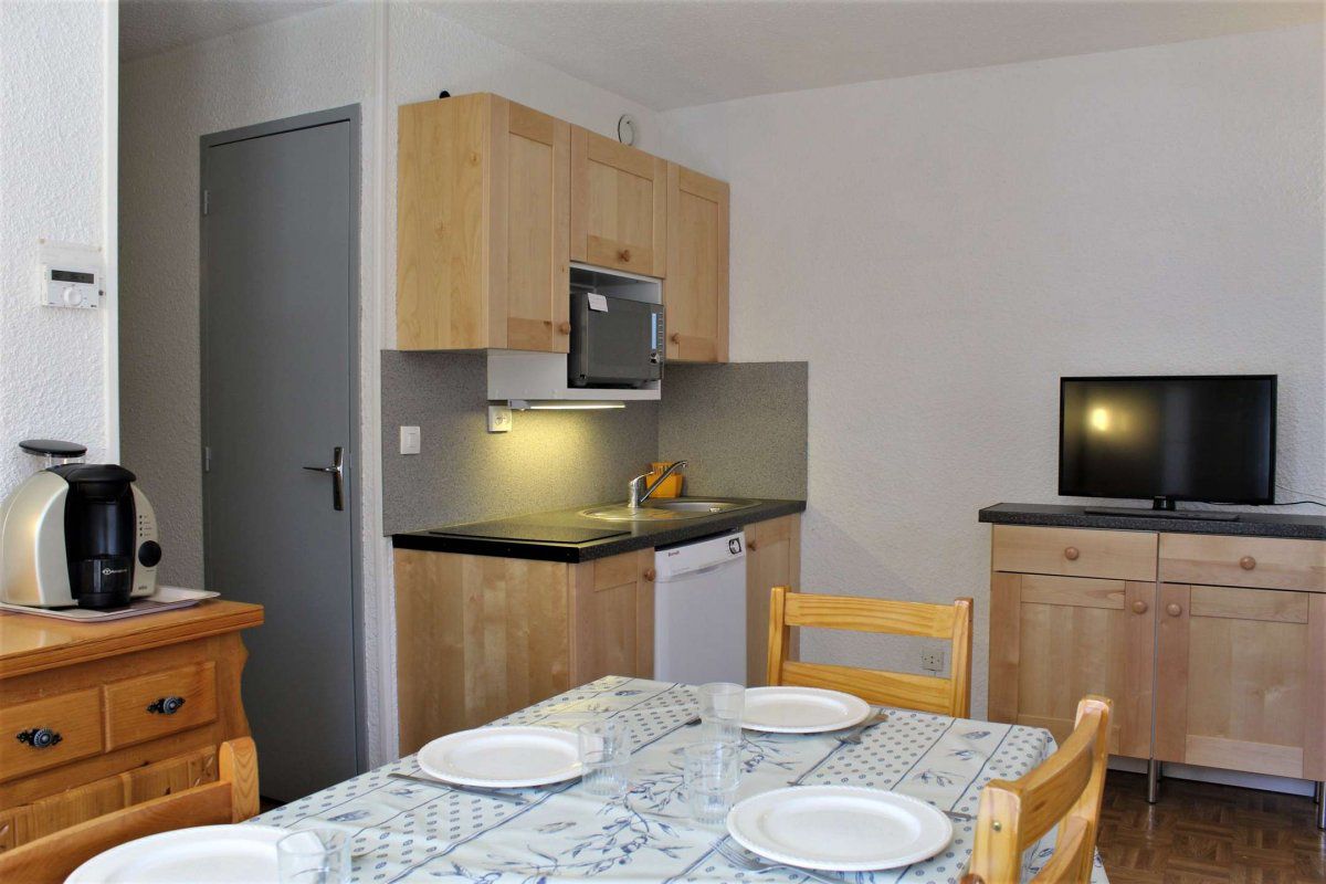 Appartement 3 pièces - 6 couchages RISOUL 1850 - Airelles b
